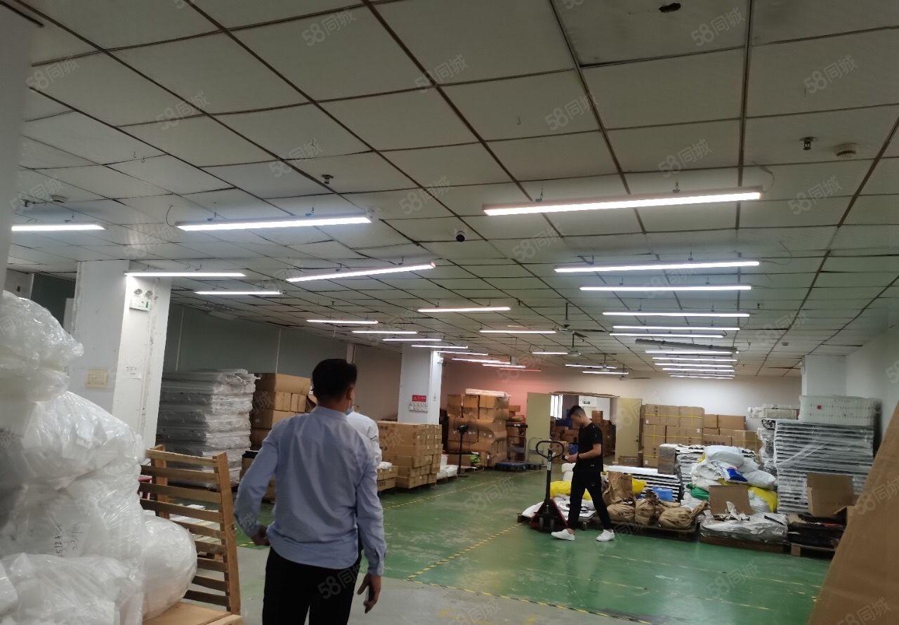 石岩高速路口旁1000厂房出租现成地坪漆位置好各种证件齐全