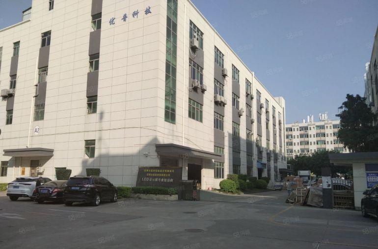 石岩地铁口楼上800平米精装修厂房无转让费出租办公室仓库分租