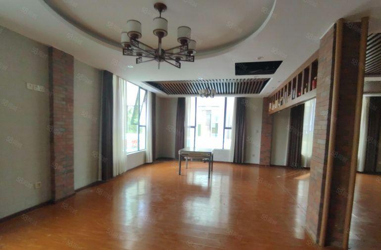 西乡固戍地铁口，一手房东直租，独栋办公室800平精装修！