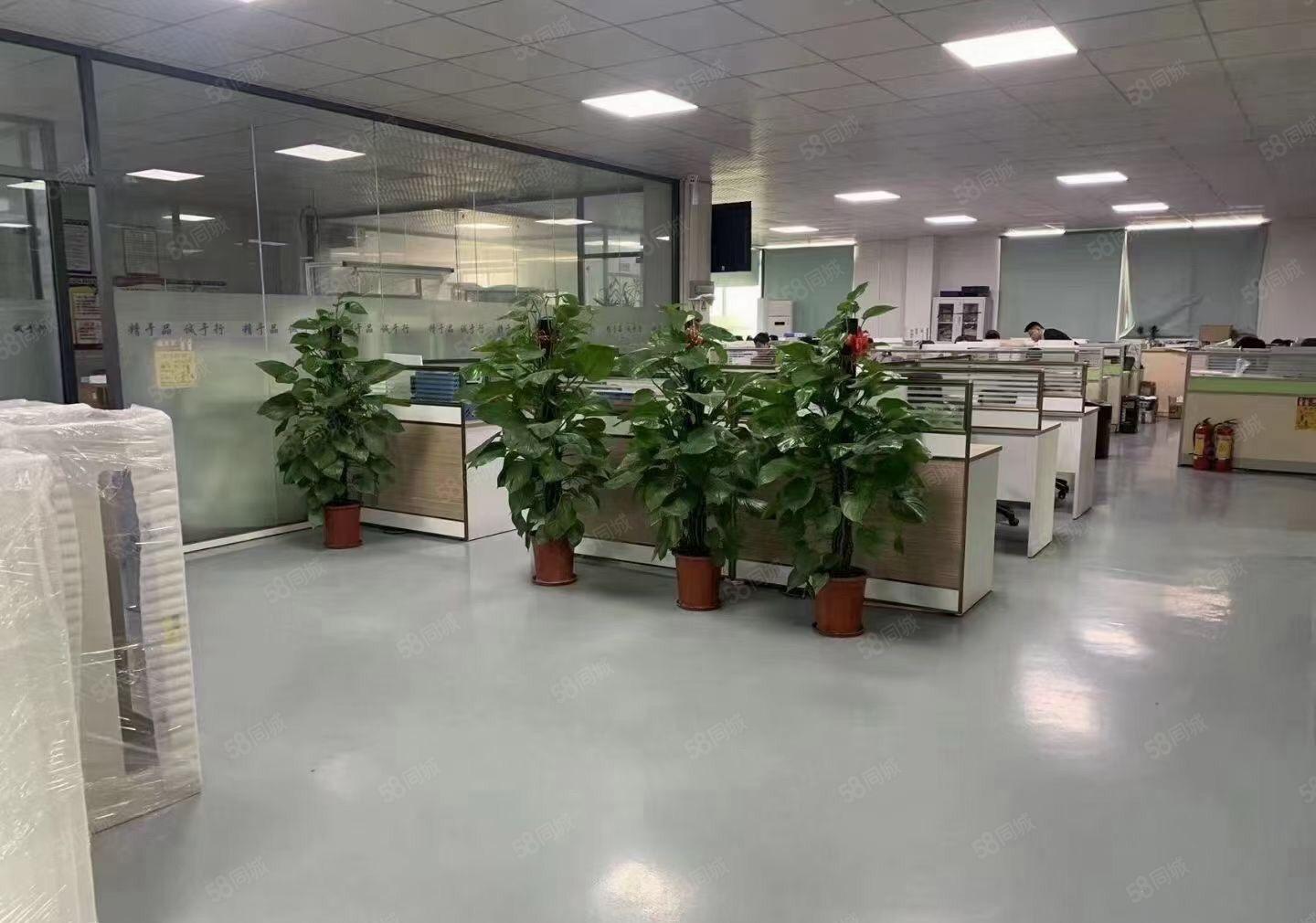 沙井后亭地铁口旁独院厂房二楼三楼各2400平，可分租整层