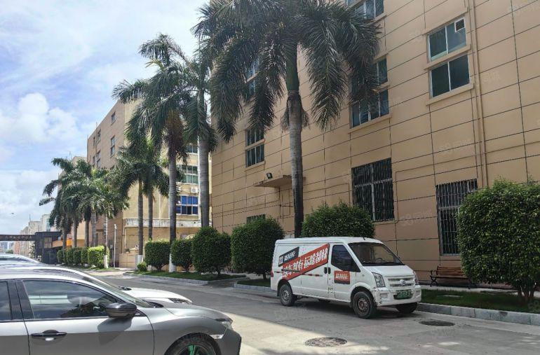 沙井后亭新出原房东独门独院5000平方厂房出租