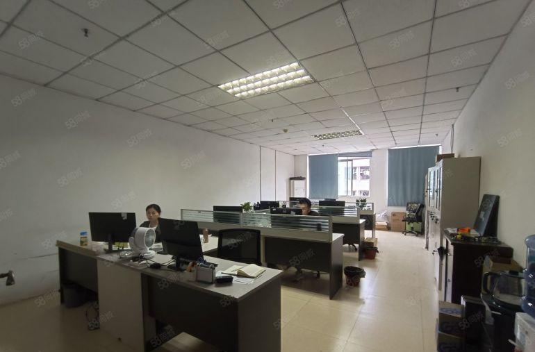 免租3个月起中小企业西乡特价小面积100至500平起厂房仓库