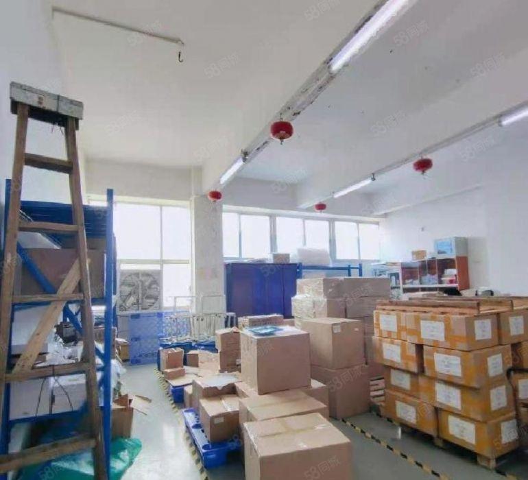 宝安黄田地铁口旁1000平精装可生产电商贸易办公室厂房出租