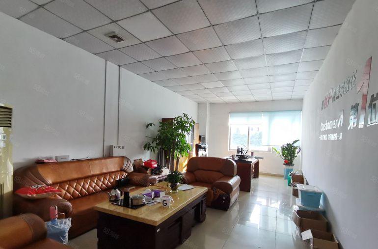 西乡固戍300平600平1000平2000平精装修厂房出租