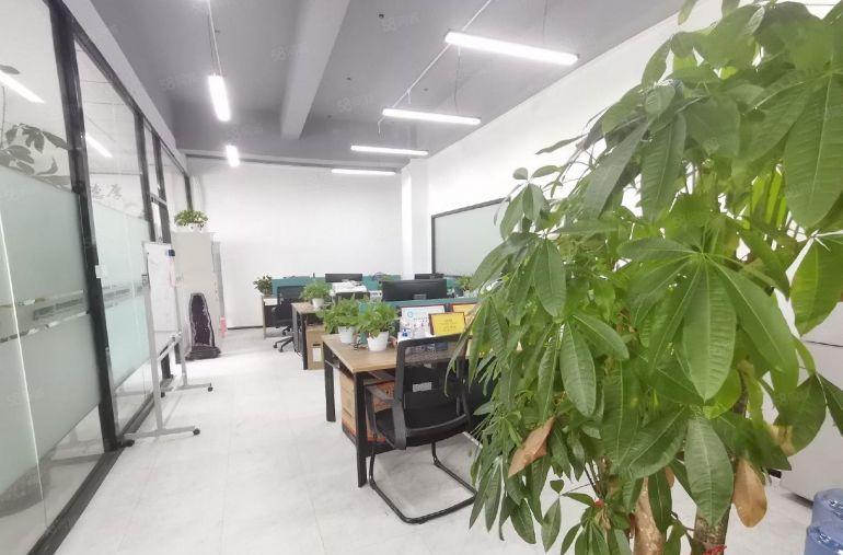 宝安石岩厂房仓库出租1000平精装修大园区面积可分租近高速