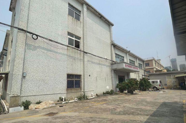 沙井村委厂房实际面积出租2层2400方