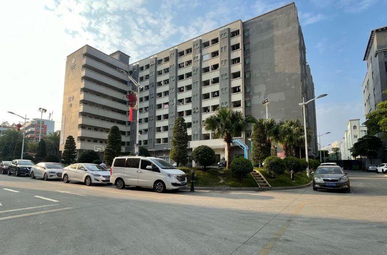 宝安石岩塘头2000平精装修办公室厂房仓库出租 300平起分