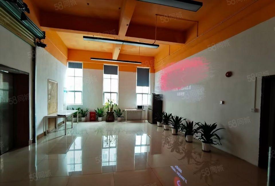 福永塘尾大型工业园900平豪华装修厂房出租交通方便地跌口