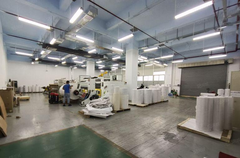 西乡107国道独门独院1至3层5000平方空地大厂房仓库出租