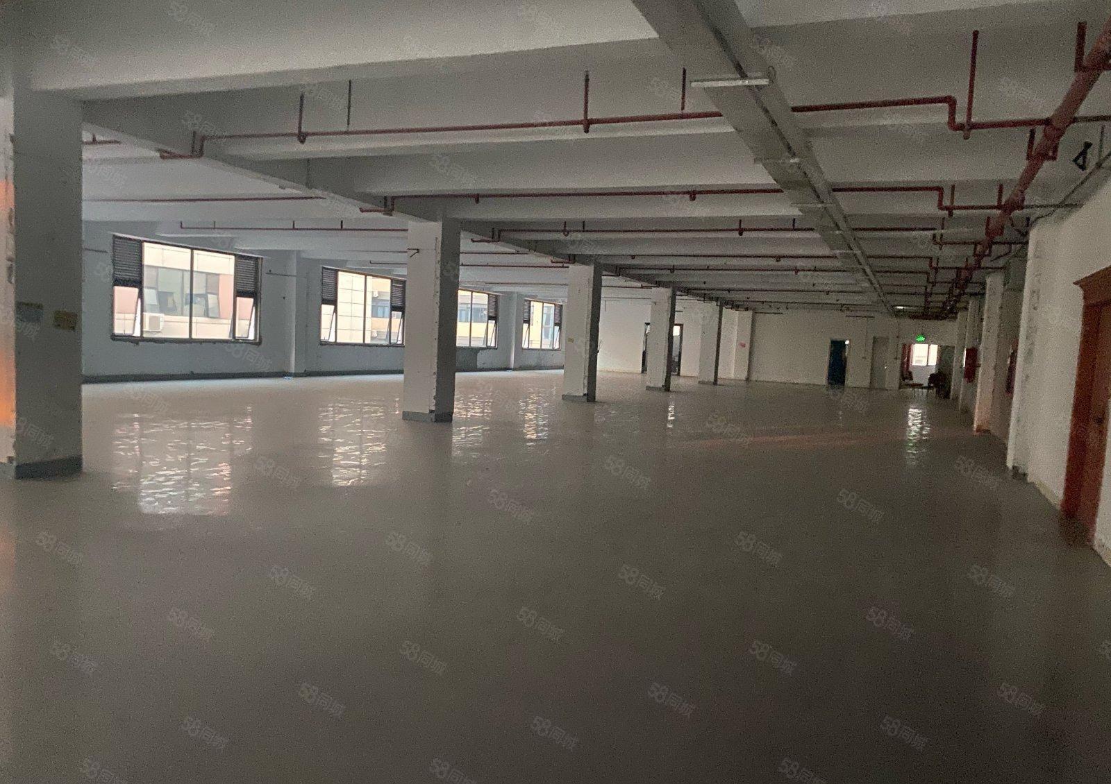 福永塘尾一手房东独院8300平米厂房出租