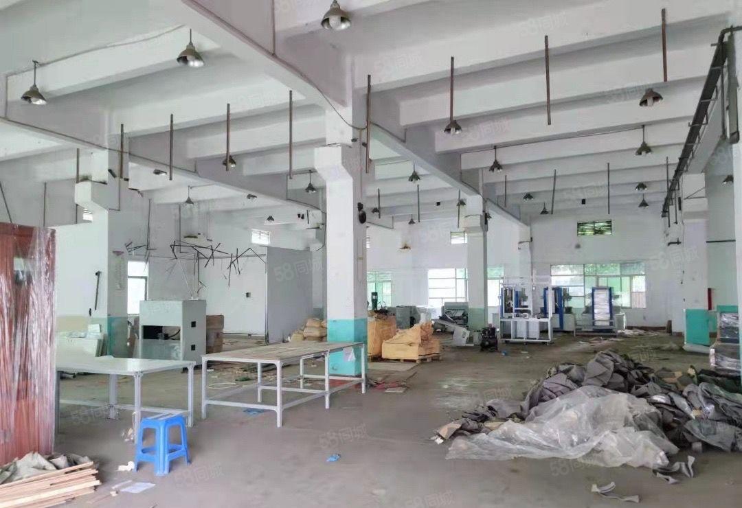 石岩高速口新出两层小独栋厂房招租面积2200平方超大空地