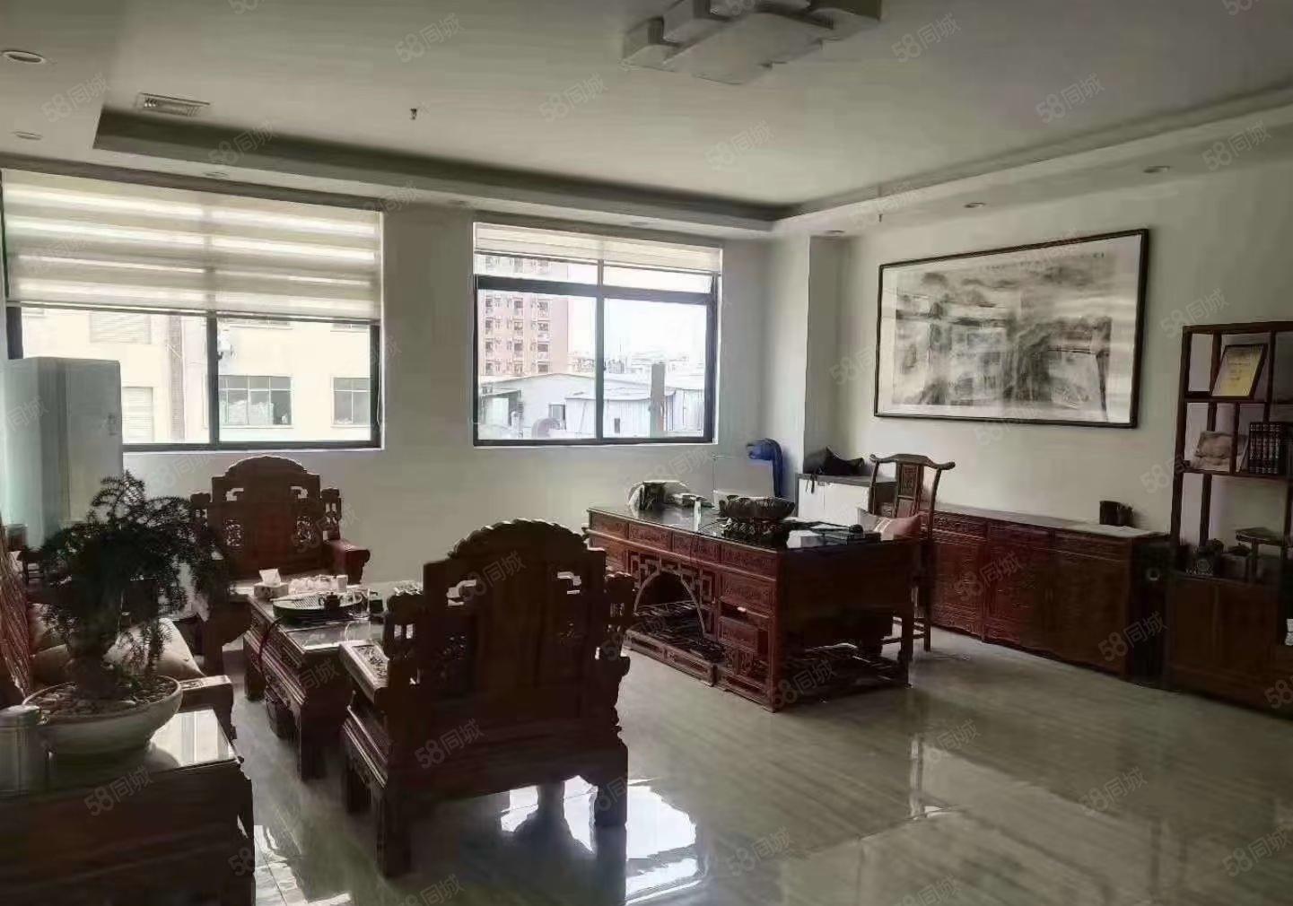 沙井马安山地铁口工业园区独门独院一楼厂房1000平厂房出租