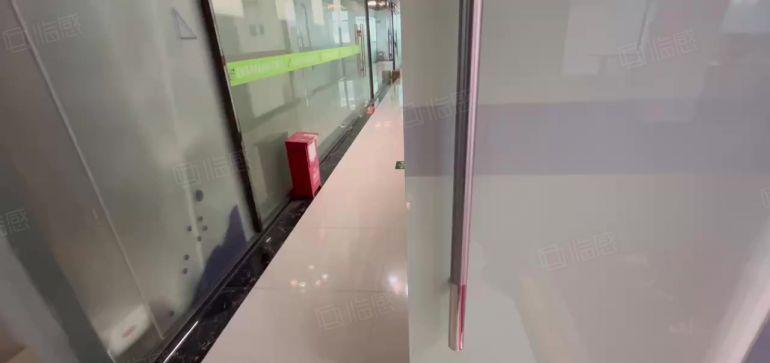 西乡固戍工业园，带装修550平电商研发办公厂房仓库出租