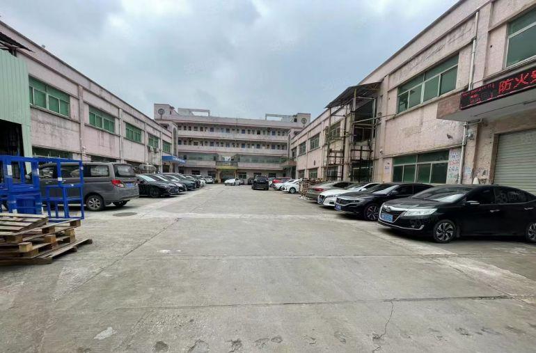 松岗谭海酒店107国道边一手房东厂房出租独院2层2400平米