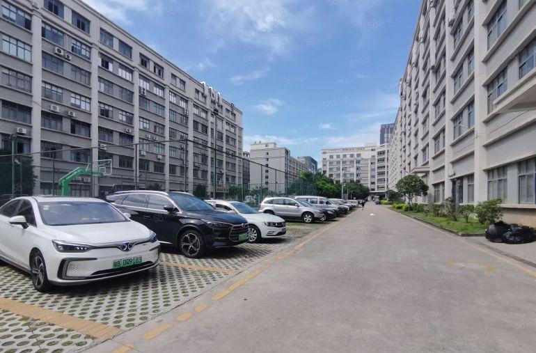 石岩塘头工业区楼上1000平厂房仓库出租200平起分租带装修