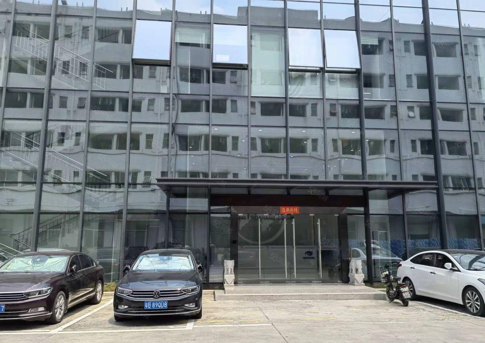 石岩松白路地铁口精装修办公室厂房出租2570平米（可分租）