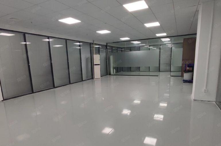 松岗地铁站旁原房东楼上800平方厂房精装修带办公室低价出租