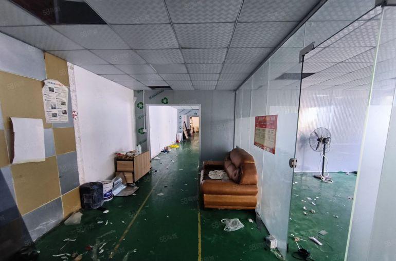 低价！沙井新桥第三工业区500平米精装修厂房和仓库出租采光好