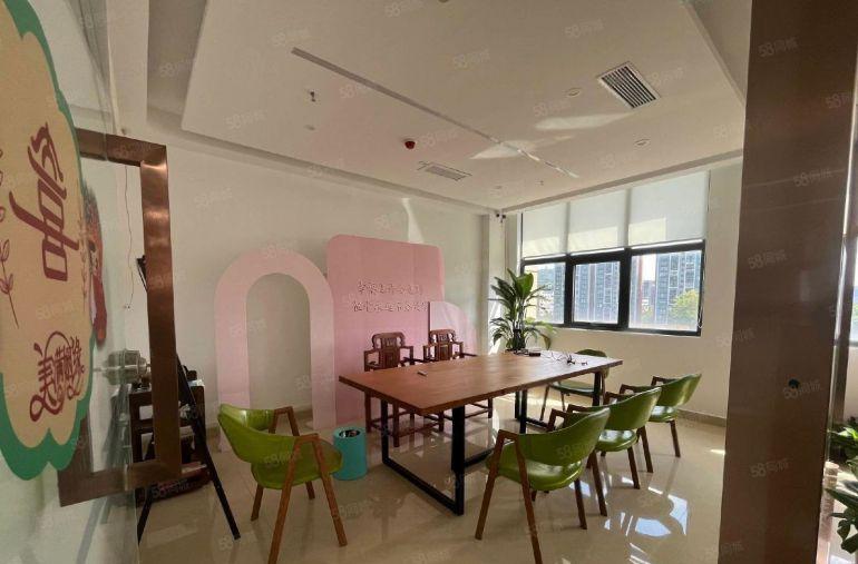 石岩汽车站新出500平精装厂房租客分租 合同直接和房东签