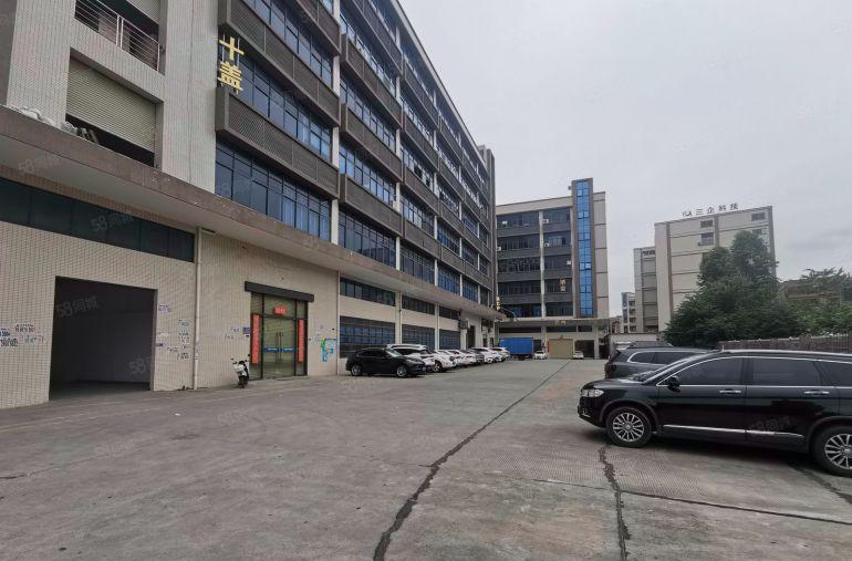 企石镇镇中心大型工业园厂房出租面积1500平米水电齐全