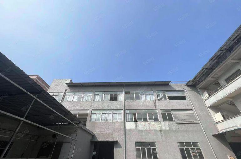 新空出独院11元，大路边！合同期长适合五金注塑等行业