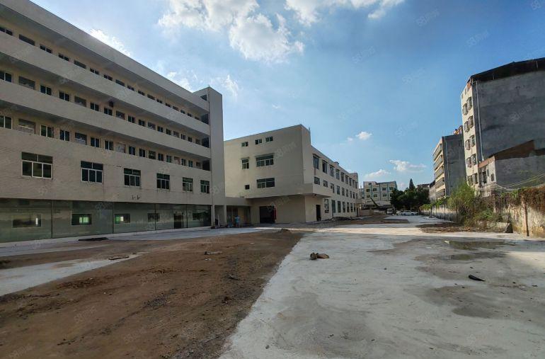 独门独院厂房7000平方，厂房空地11，形象好，价格便宜