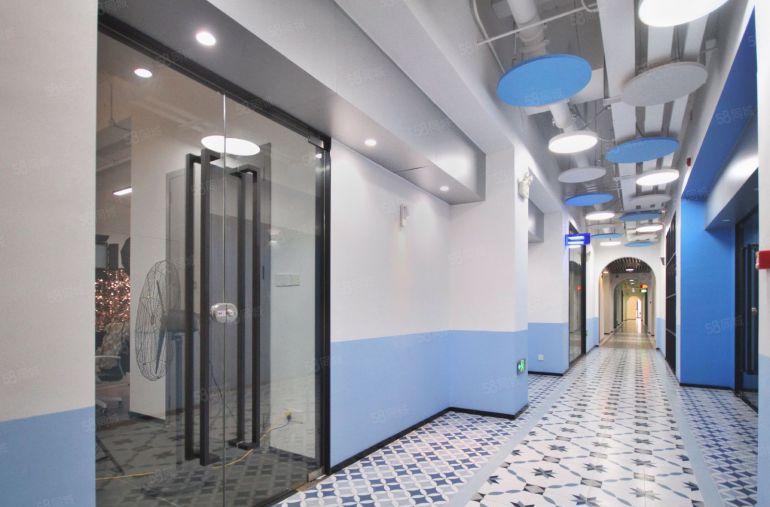 新装产业园，企业办公室，电商办公区域，大型社区，大型产业园