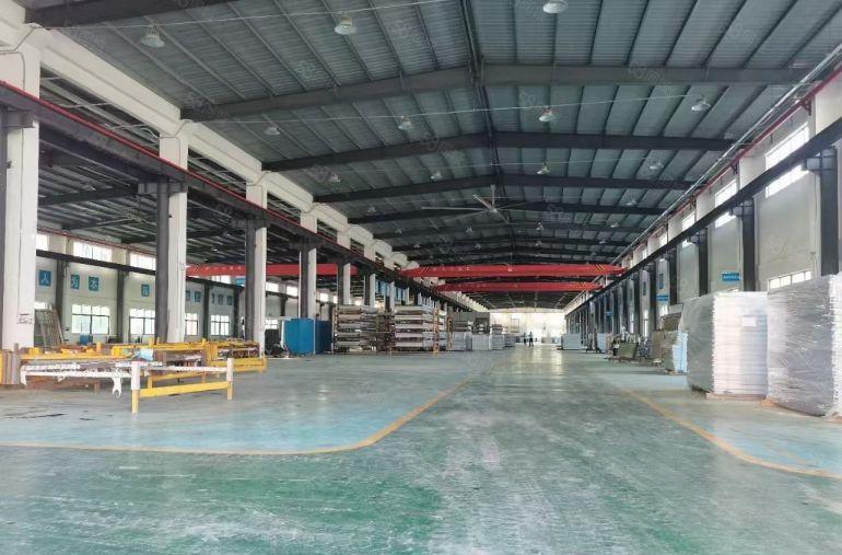 (带行车)惠阳区原房东红本钢构3200平方出租9米高水电齐