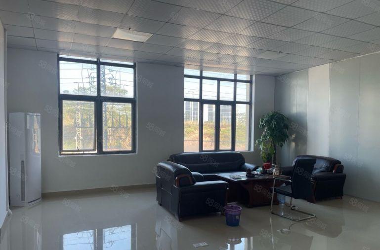 新圩临深南坑工业区600平现成装修办公室仓库厂房低价出租