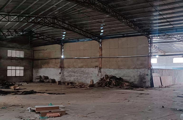 惠阳新圩主干道边原房东红本钢结构厂房2100平招租