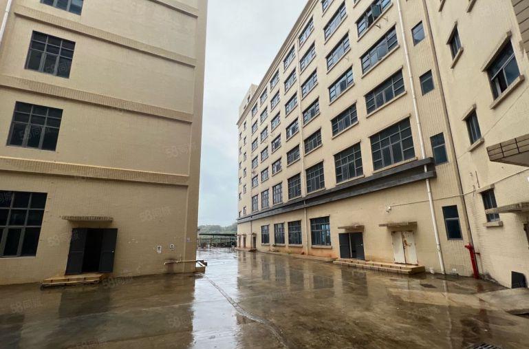 春节特价厂房仓库低价出租大小可分租空地大带装修与办公楼！