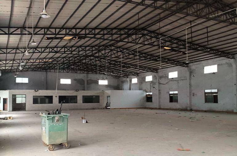 12 元！新圩3600平独院钢构厂房仓库出租高7米实际面积