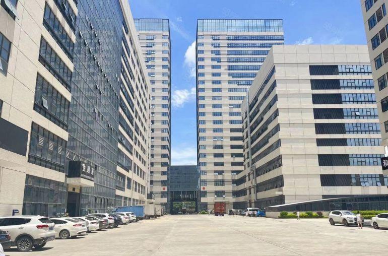 10元!10元！惠阳秋长楼上带装修厂房低价出租1730平方