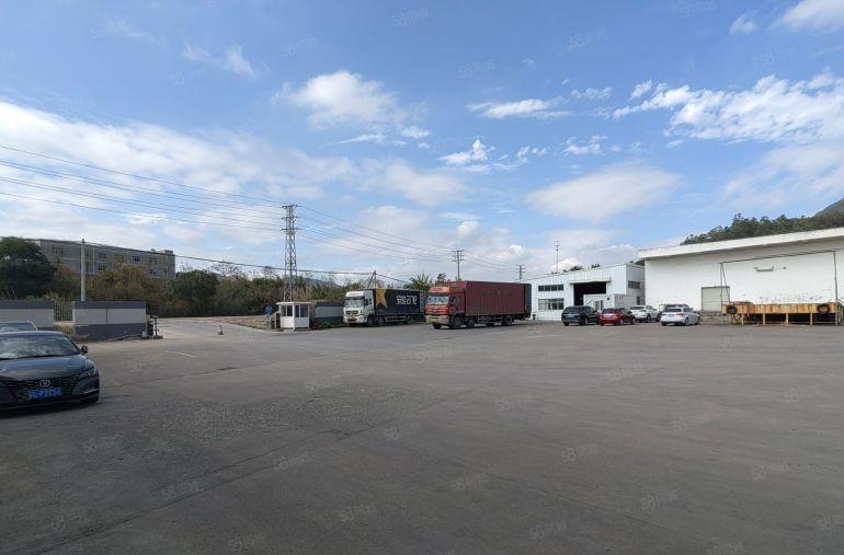 惠阳三和经济开发区带卸货平台仓库2500平方可以做厂房和仓库