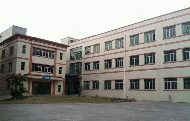 靓原房东1至4楼6000平米招租