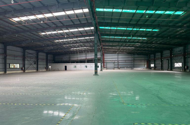 超大空地带卸货平台物流仓低价出租