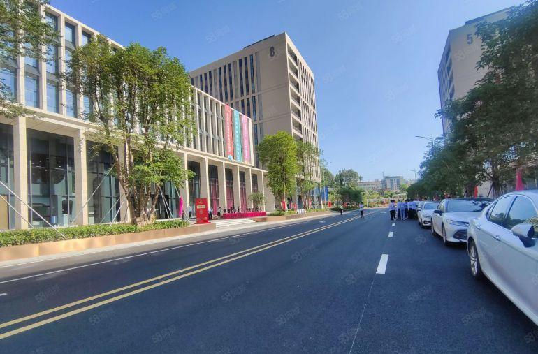 龙华中心区主干道边可以买的厂房50年独立红本产权，交通方便