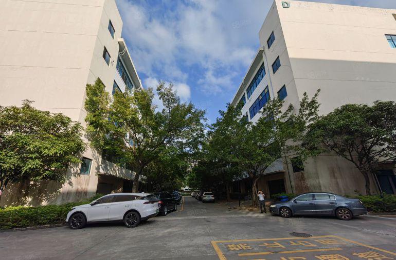 2000平起龙华大浪独门独院原房东厂房10000平出租交通方