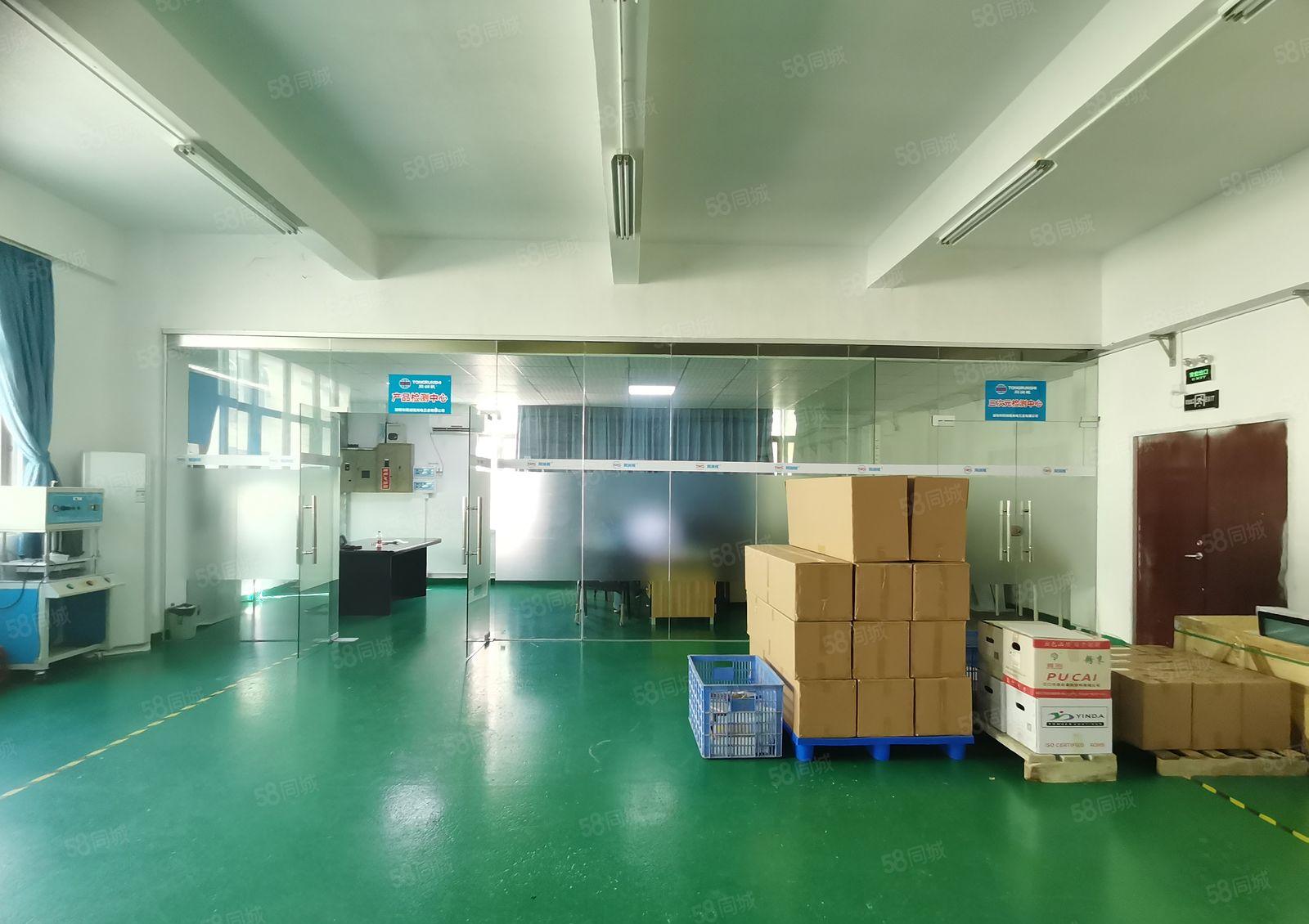 深圳龙华新区观澜主干道工业园楼上精装修厂房568平，拎包入住