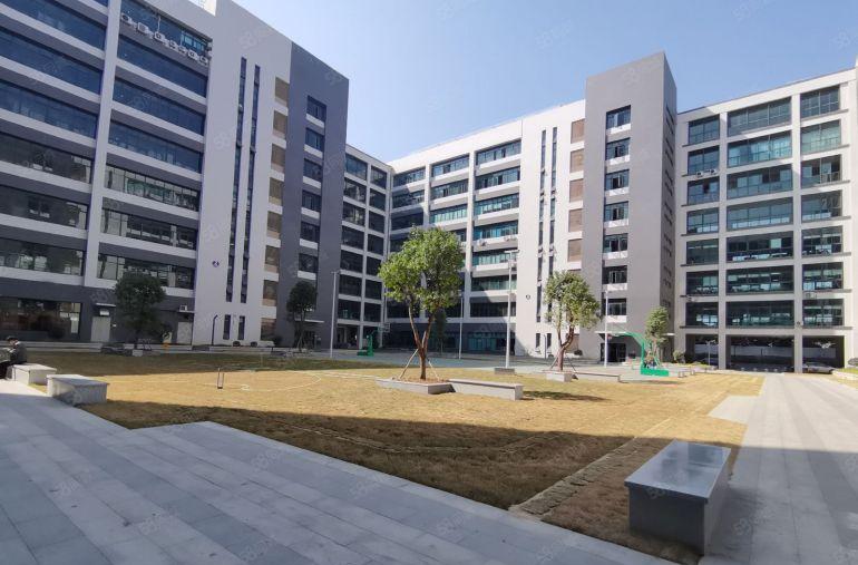 高标准厂房出租12000平500平起分租全新地坪漆带消防喷