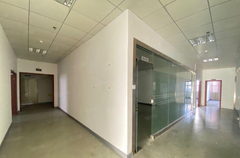 免押金出租龙华地铁口原房东厂房800平带装修可做生产仓库