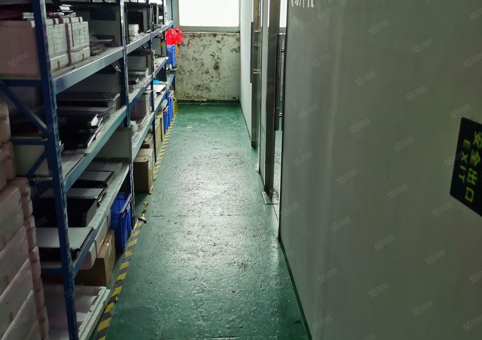 龙华观澜新田工业区新出2楼300平方带装修厂房低价出租