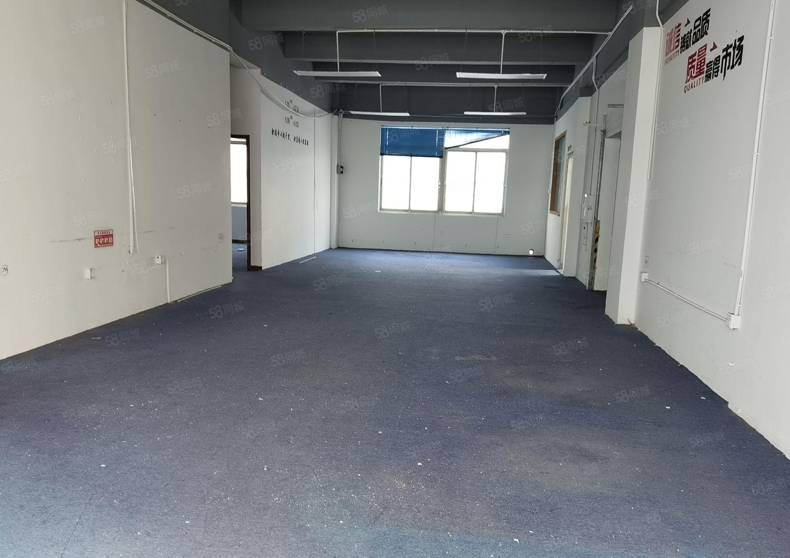 龙华清湖高速口附近独院独栋厂房一到四层4500平米出租两吨货