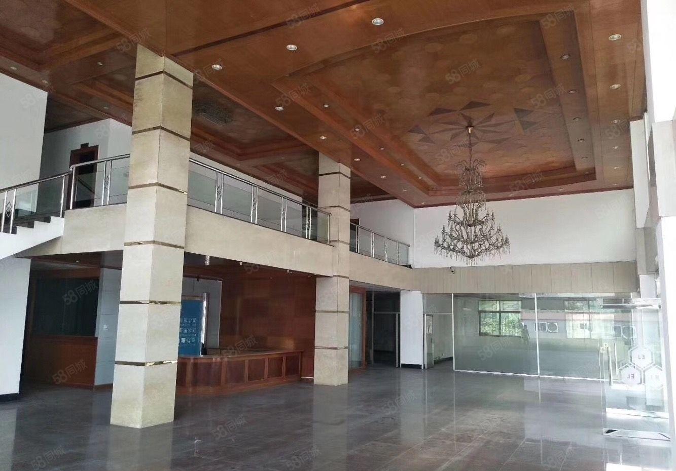 观澜原房东独门独院8000平厂房仓库办公室出租。