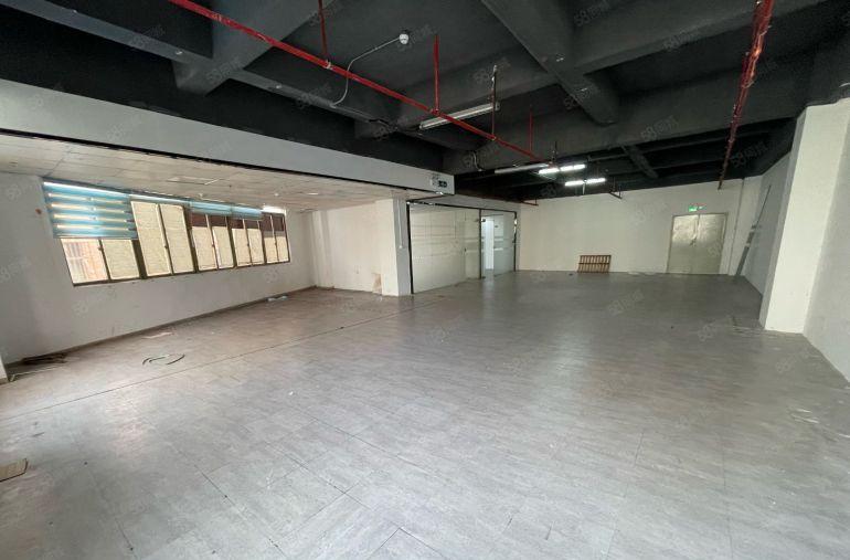 龙华民治工业园400平2个精装办公室招租