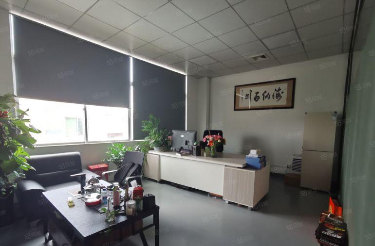 观澜轻轨站边400平楼上原房东红本厂房出租分租精装修水电齐全