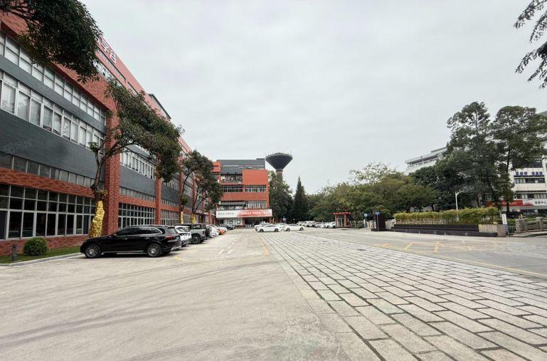 龙华元芬地铁口厂房出租500平起租精装修办公电商仓库