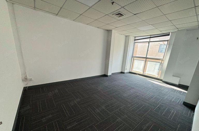 清湖地铁口旁 300平 41格局 28平精装修