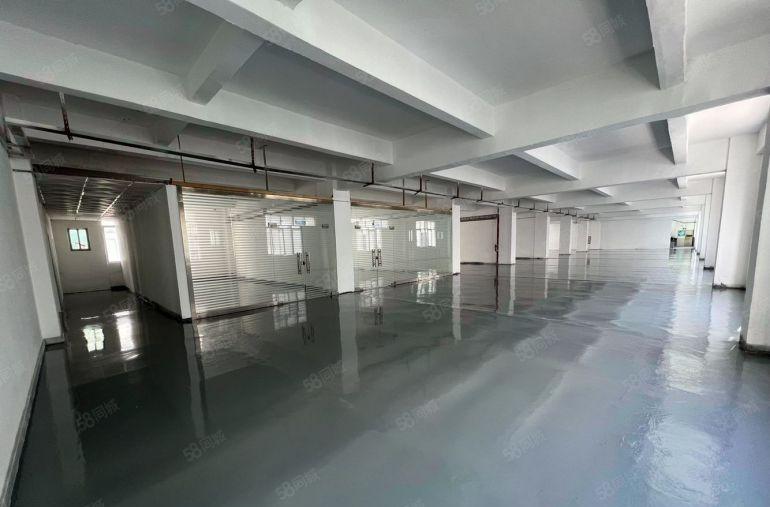 龙华清湖花半里1800平厂房仓库招租，22块，免租期60天起