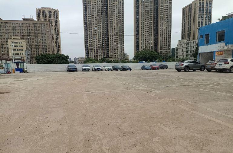 清湖北地铁口附近新出独门独院10000平厂房出租可分租200